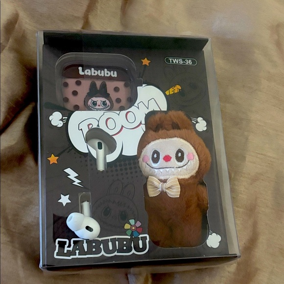 Labubu Accessories - Labubu Brown and Pink Earbud Case Set